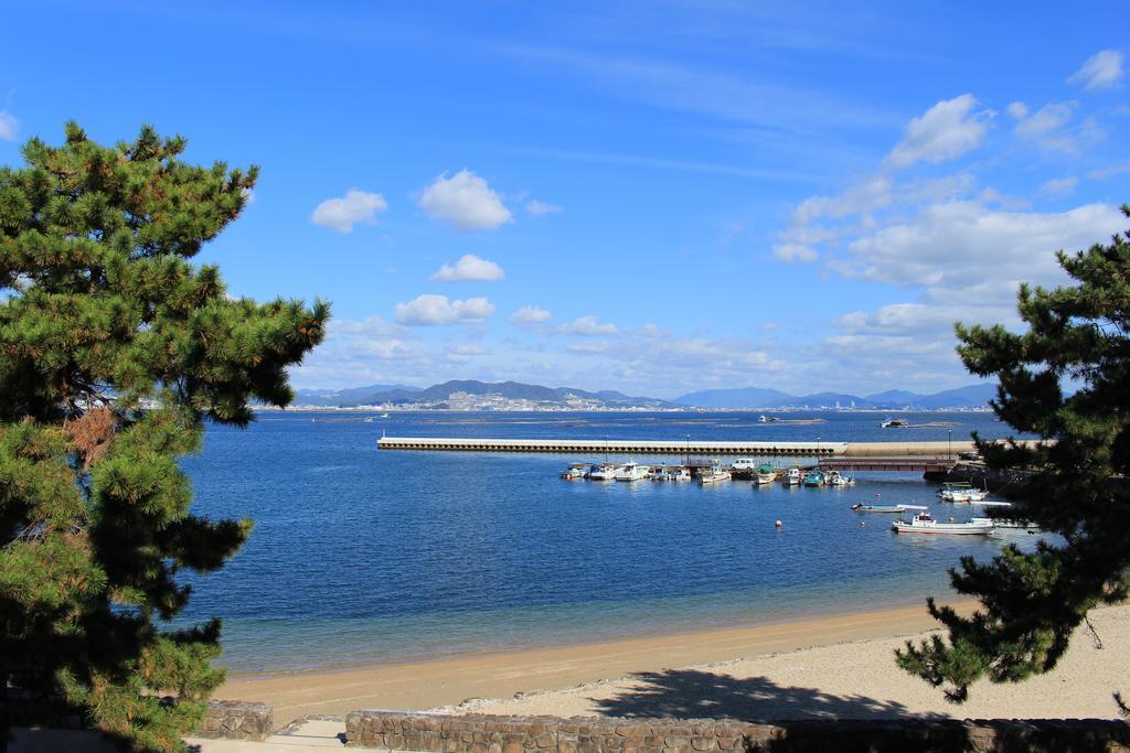 Miyajima Seaside Hotel Itsukushima Exterior photo